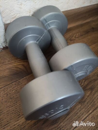 Гантели