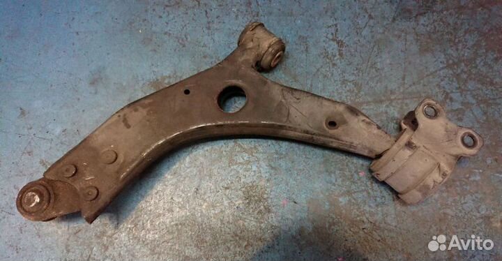 Рычаг передний Ford Kuga CBV