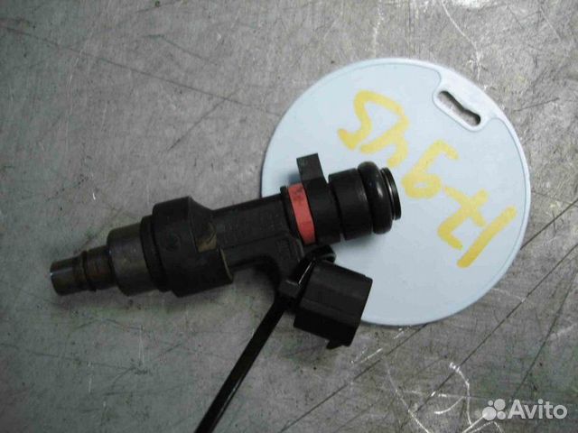 Форсунка Nissan Elgrand E51 2002-2010