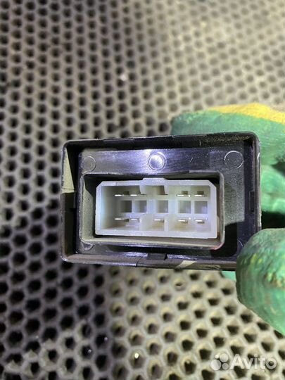 Реле центрального замка Кайрон SsangYong Kyron