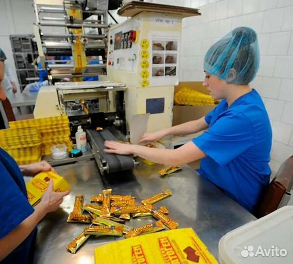 Упаковщица /к конфет Вахта 15/15 в Москве с жильём