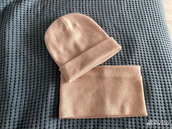 Демисезонный комплект шапка и снуд нежно розовый