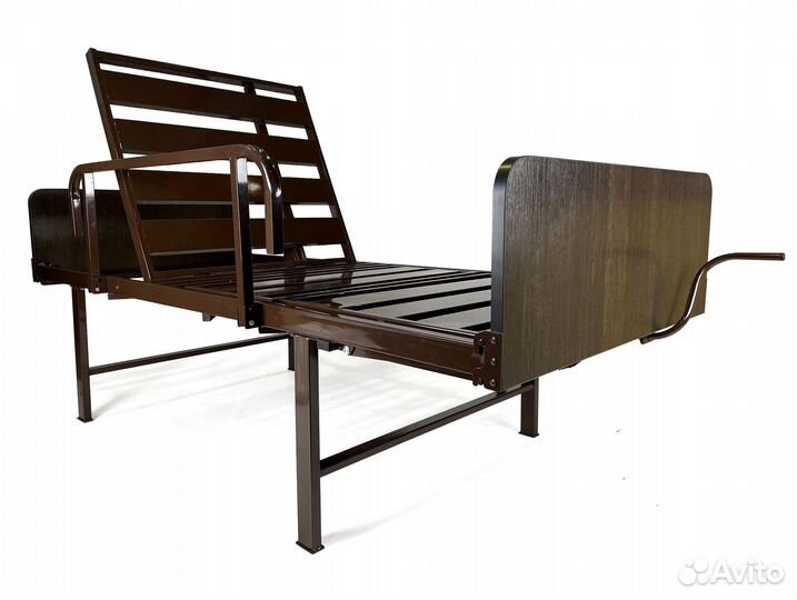 Медицинская кровать функциональная