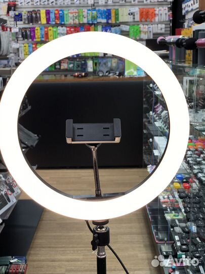 Кольцевая лампа