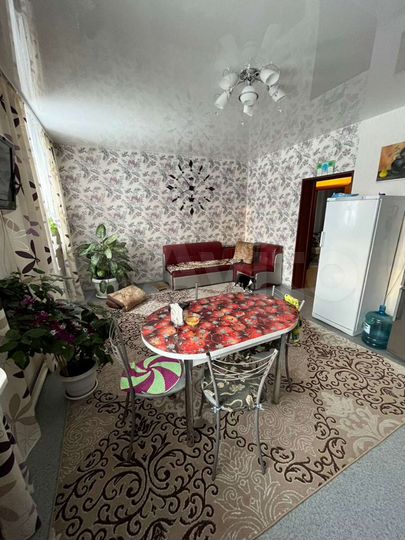 Дом 109,8 м² на участке 11,8 сот.