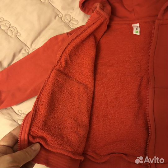 Продам толстовку детскую