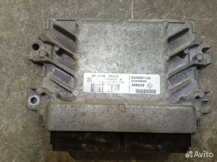 Эбу Рено Логан,Рено Сандеро