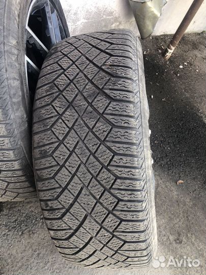 Комплект зимних колес r18