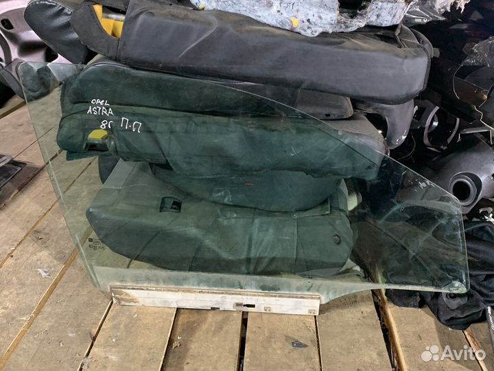 Стекло переднее правое opel astra h