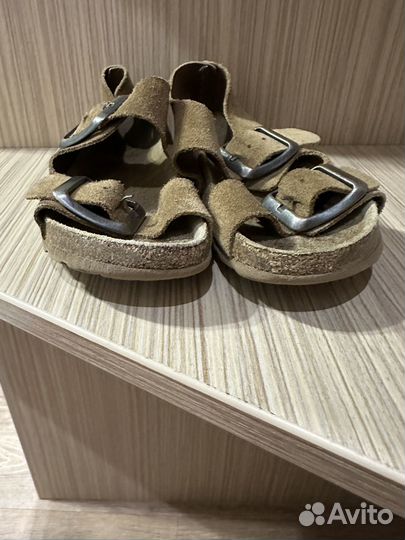 Сандалии Zara 25 размер