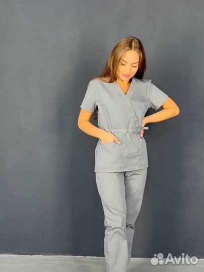 Хирургический костюм женский