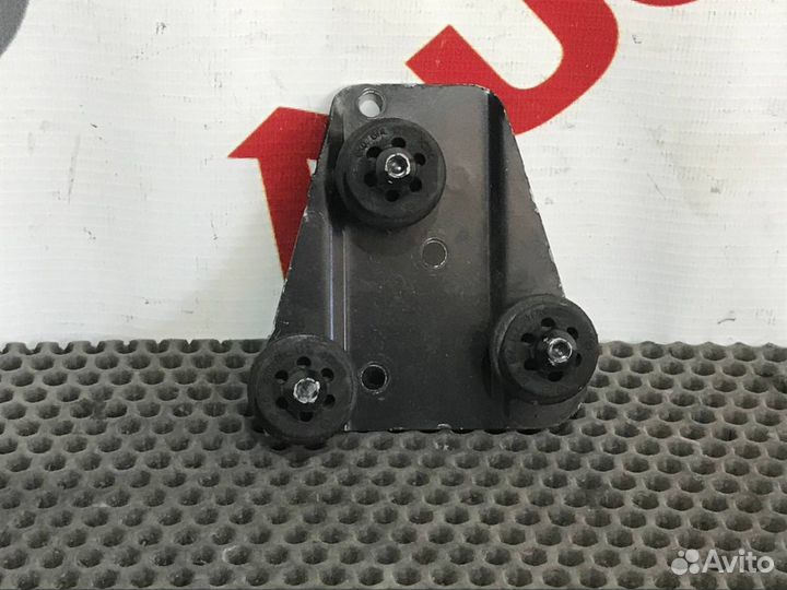 Audi a4 b8 a5 8t кронштейн блока ABS ESP