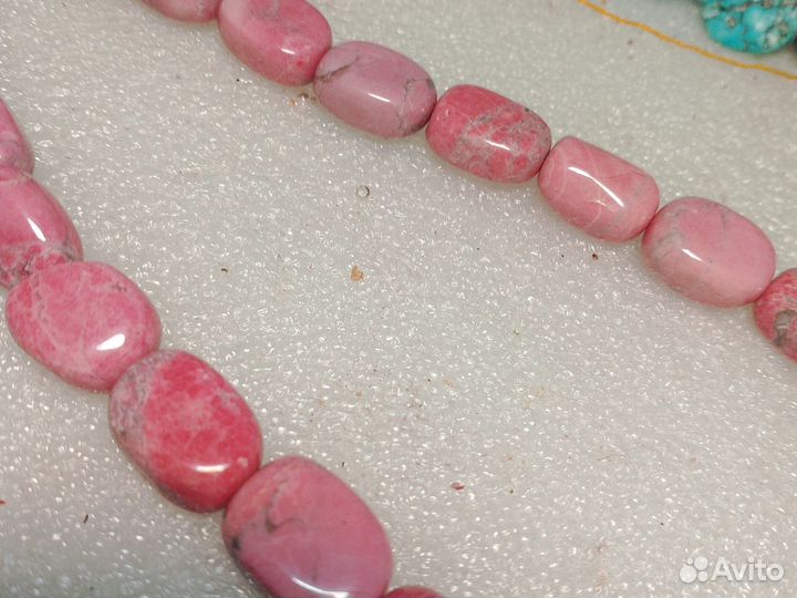 Бусы родонит Орлец