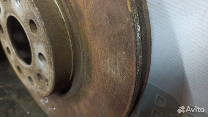 Диски тормозные передние Volkswagen Passat B6