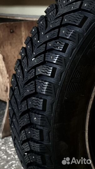Michelin X-Ice North 4 185/65 R15 92T