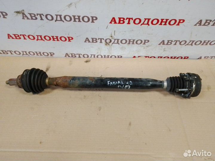 Полуось привод передний правый Skoda Fabia 2 1.2