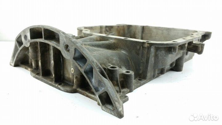 Поддон Volkswagen Touareg AXQ 2005