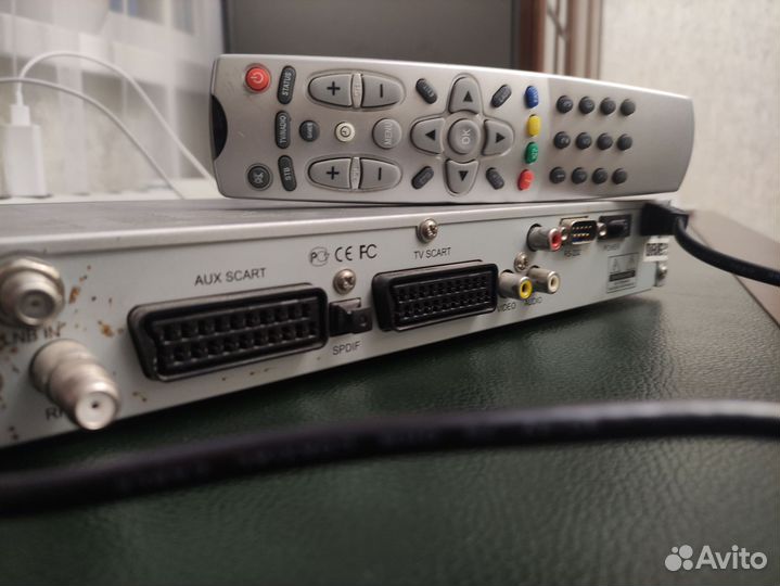 Ресивер Триколор тв DRE 5000