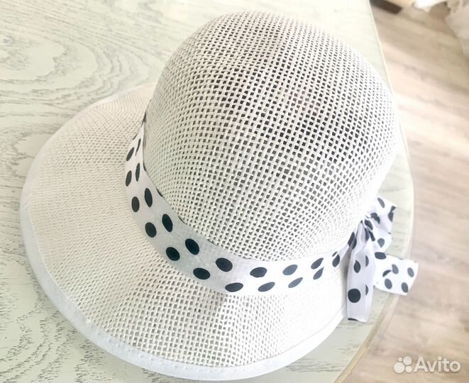 Шляпа пляжная