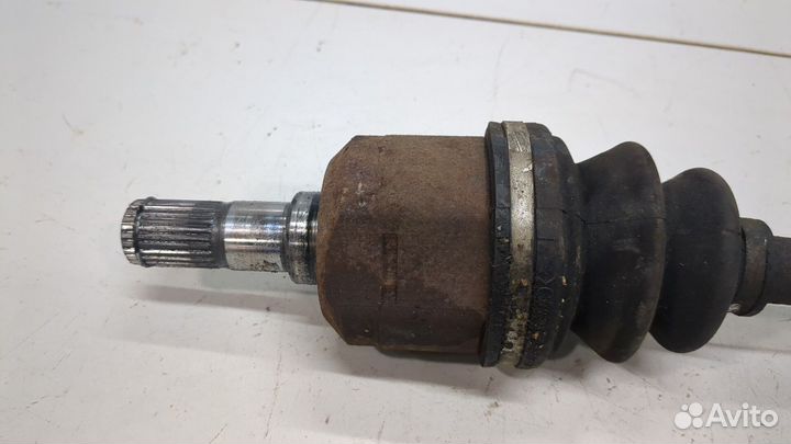 Полуось левая передняя Hyundai Matrix