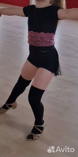 Шорты и топ для тренировок