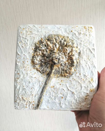 Панно ботанический барельеф