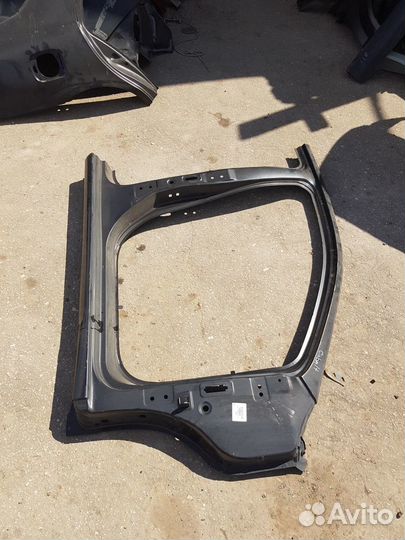 Боковина кузова правая Chevrolet Cobalt, Ravon R4