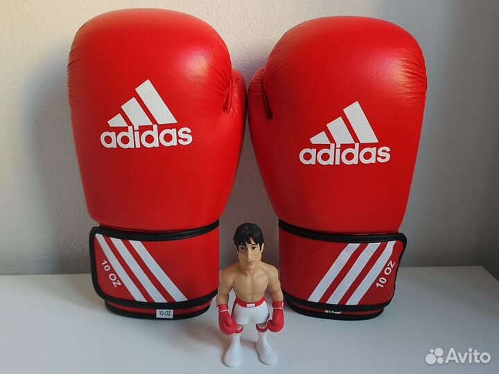 Кожаные боксерские перчатки 10oz Adidas