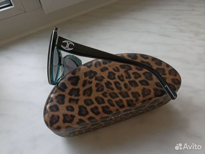 Солнцезащитные очки