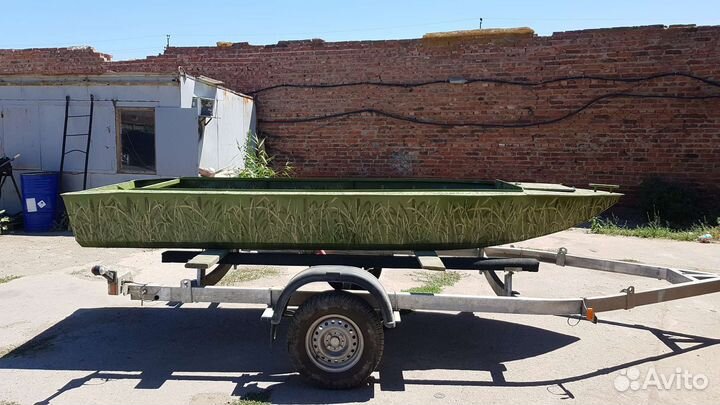 Лодка болотоход