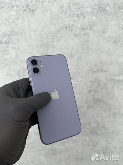 iPhone 11, 64 ГБ