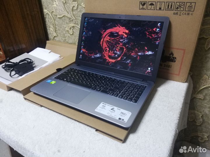 Компьютер asus