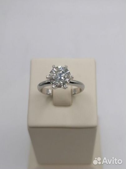 Золотое кольцо с бриллиантом 2.01ct