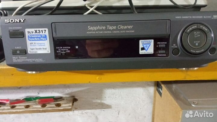 Видеомагнитофон sony