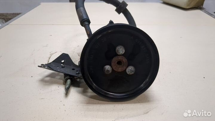 Гур Mercedes C W203, 2003