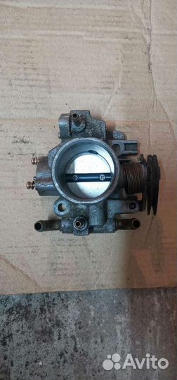 Дросельная заслонка