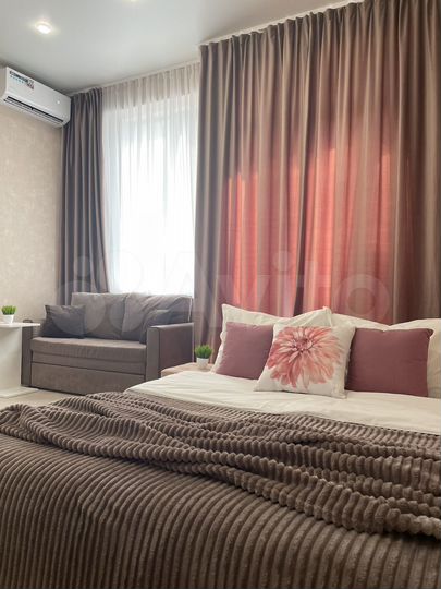 Квартира-студия, 23,7 м², 1/9 эт.