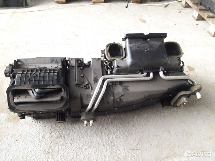 Корпус отопителя Mercedes W220 A2208300062