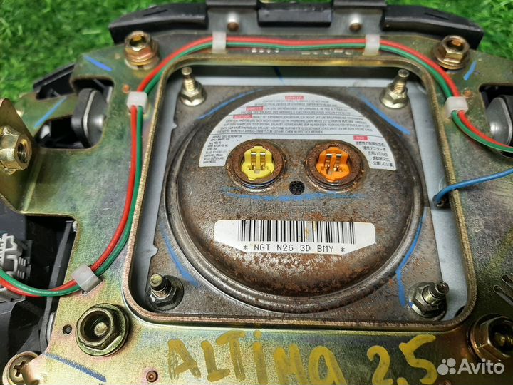 В наличии: Подушка безопасности Nissan Altima 3