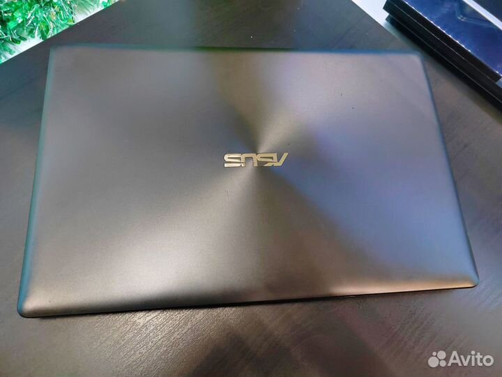 Шикарный ноутбук Asus X550L (i5/ GeForce 820M)