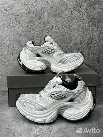 Balenciaga 10XL White Black