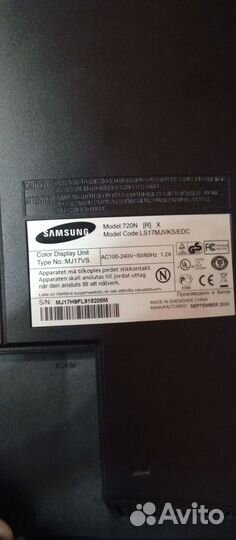 Монитор Samsung SyncMaster 720n