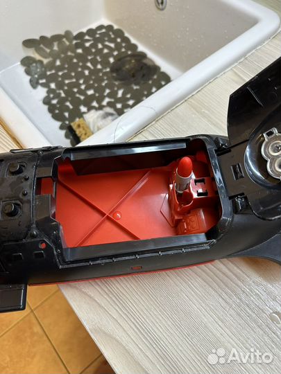 Большая лодка-игрушка