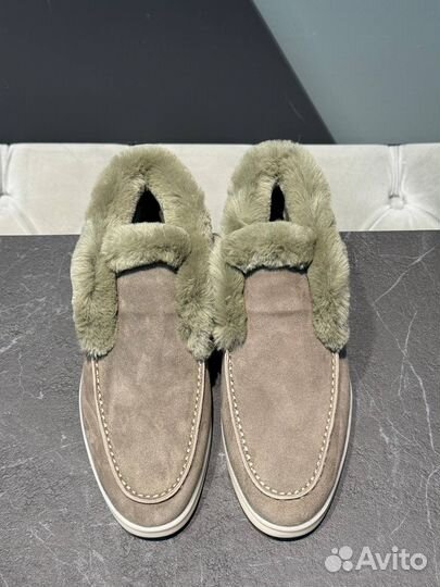 Лоферы женские Loro piana с мехом