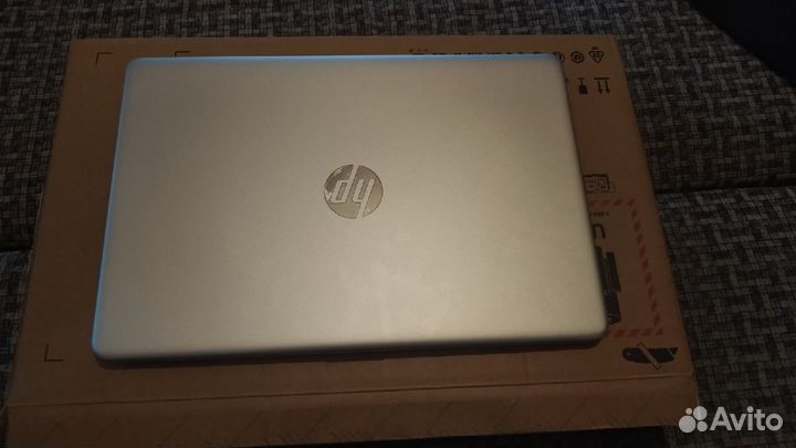 Продам ноутбук hp 15s-eq2018ur Ryzen 7 5700U