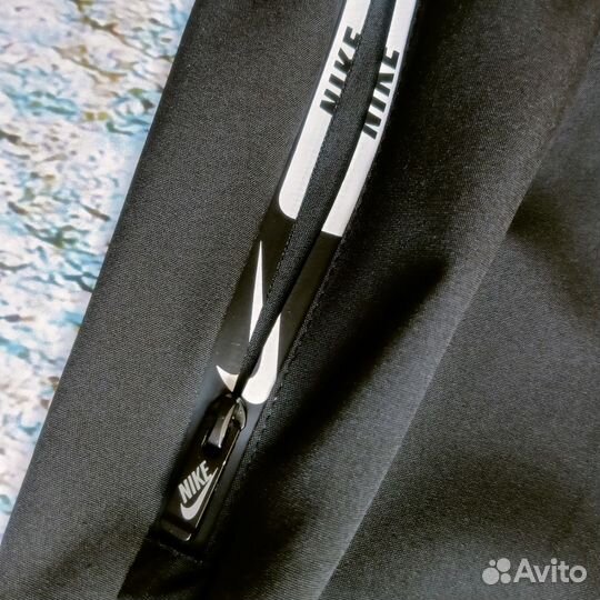 Шорты спортивные nike