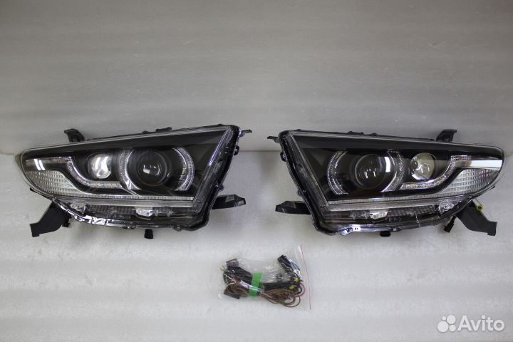 Highlander 2010-2013 Фары динамические E5QS3