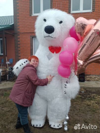 Поздравление от большого мишки