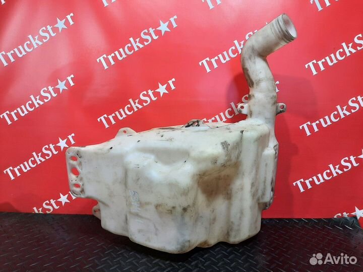 Бачок омывателя лобового стекла