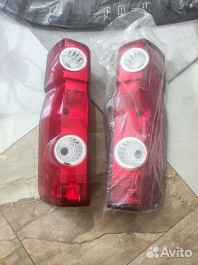 Задние фонари на Фольксваген Крафтер